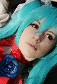 Cosplay-Cover: Hatsune Miku [Cantarella | red Artwork]