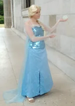 Cosplay-Cover: Elsa - Eiskönigin Version
