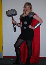 Cosplay-Cover: Lady Thor