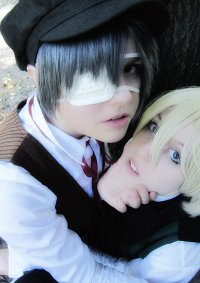 Cosplay-Cover: Ciel Phantomhive (Paperboy Vers.)