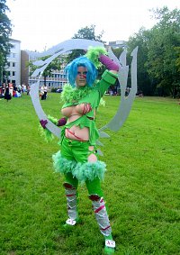 Cosplay-Cover: Tira