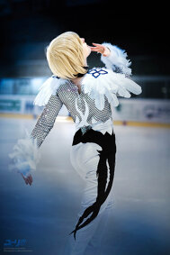 Cosplay-Cover: Yuri Plisetsky [Agape]