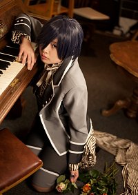 Cosplay-Cover: Ciel Phantomhive (シエル ファントムハイヴ)