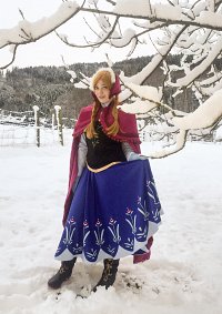 Cosplay-Cover: Anna von Arendelle