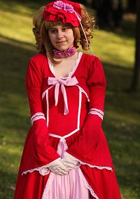 Cosplay-Cover: Elizabeth Middleford (Red Ball Gown) 