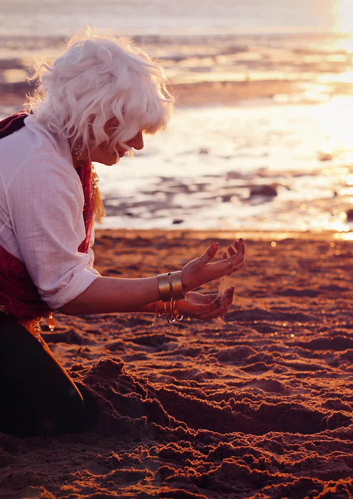 Cosplay-Cover: Asra Alnazar
