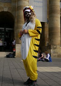 Cosplay-Cover: manba/ tiger-kigurumi