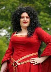 Cosplay-Cover: Mother Gothel (Rapunzel)