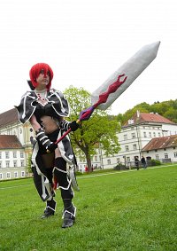 Cosplay-Cover: Erza Scarlet [Black Wing Armour]