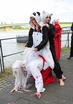 Cosplay-Cover: Ehm....Öh....scheiß stalkerpics