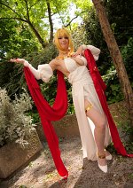 Cosplay-Cover: Nero Claudius Formal Dress