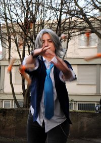 Cosplay-Cover: Gokudera Hayato (Blaue Schuluniform)