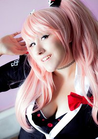 Cosplay-Cover: Enoshima Junko [Ultimate Fashionista]