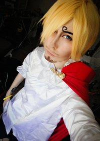 Cosplay-Cover: Vinsmoke Sanji ~Whole Cake Island~