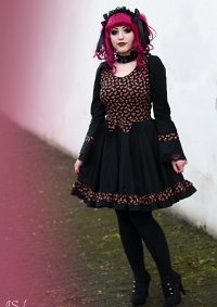 Cosplay-Cover: Gothic Lolita - DIY