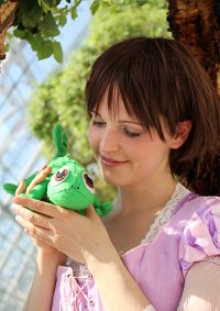 Cosplay-Cover: Rapunzel (kurze Haare)