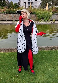 Cosplay-Cover: Cruella de Ville