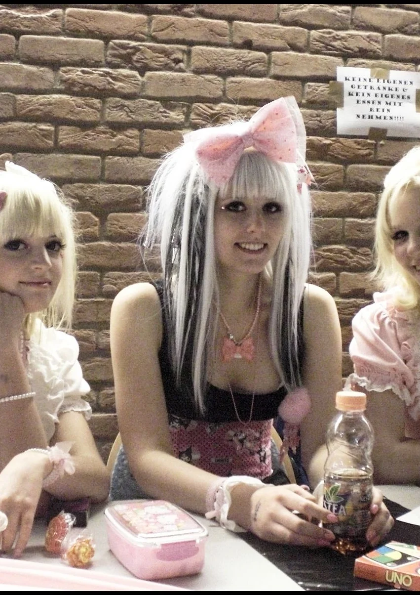 Cosplay-Cover: kövit sweet lolita