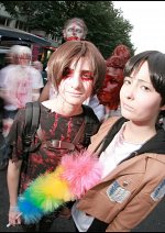 Cosplay-Cover: Eren Jäger (Zombiehunter)