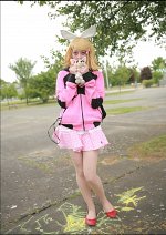 Cosplay-Cover: Rin Kagamine (Pink Dress)
