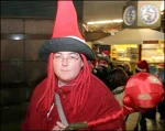 Cosplay-Cover: Weihnachtshexe