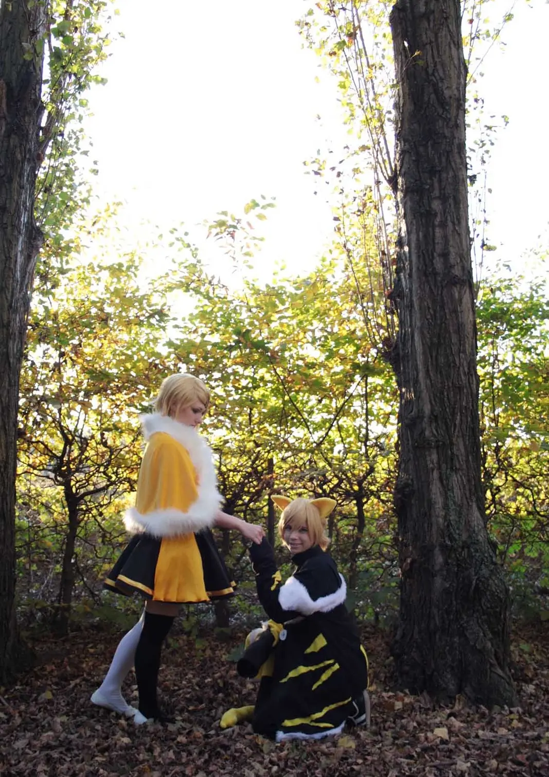 Cosplay-Cover: Kagamine Rin  [Mr. Alice]