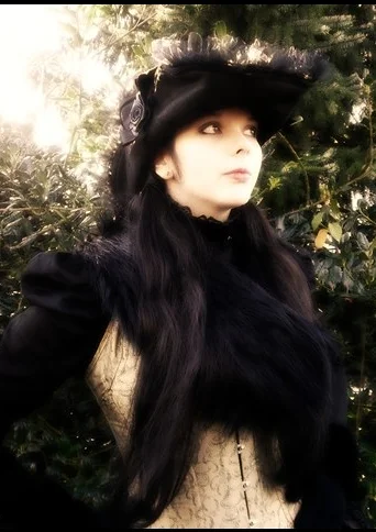Cosplay-Cover: Avaritia (die sieben Todsünden)