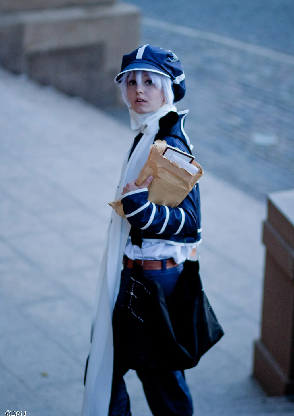 Cosplay-Cover: Gauche Suede