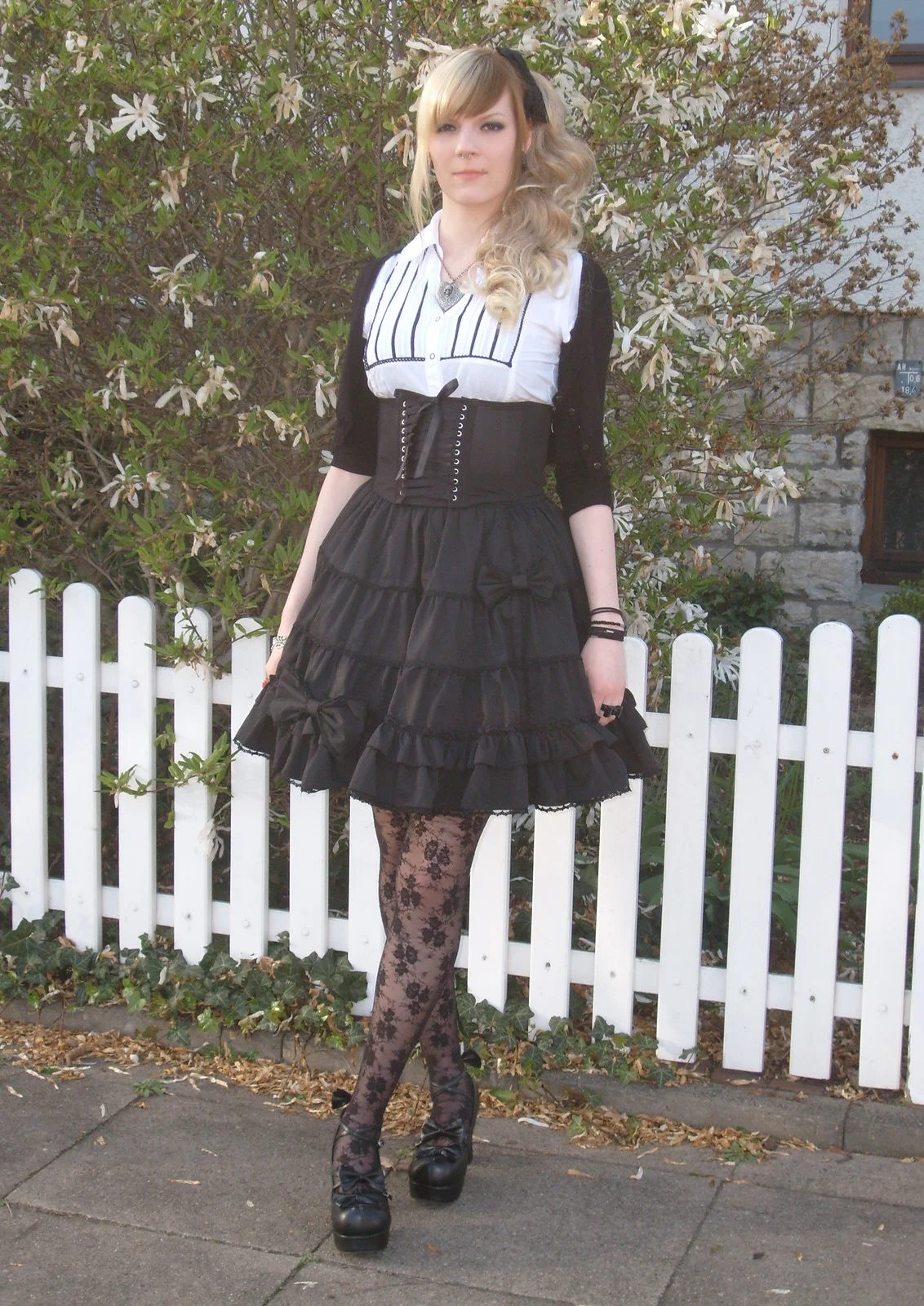 Cosplay-Cover: Something dark and  elegant?