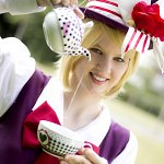 Cosplay: Kagamine Rin 鏡音リン [Alice in Musicland]