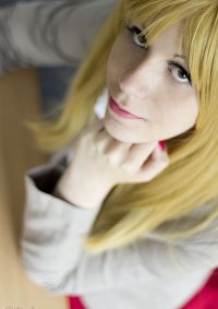 Cosplay-Cover: Karina Lyle • Gakuen