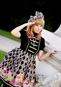 Cosplay-Cover: Bodyline ☆  Sweets & Ice Cream • Military Style