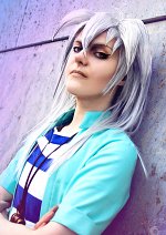 Cosplay-Cover: Bakura