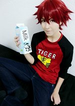 Cosplay-Cover: Naruko Shōkichi [Tiger Shirt]