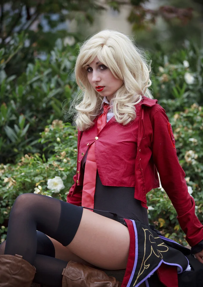 Cosplay-Cover: Satan