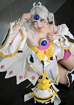 Cosplay-Cover: Eve [Code Empress]