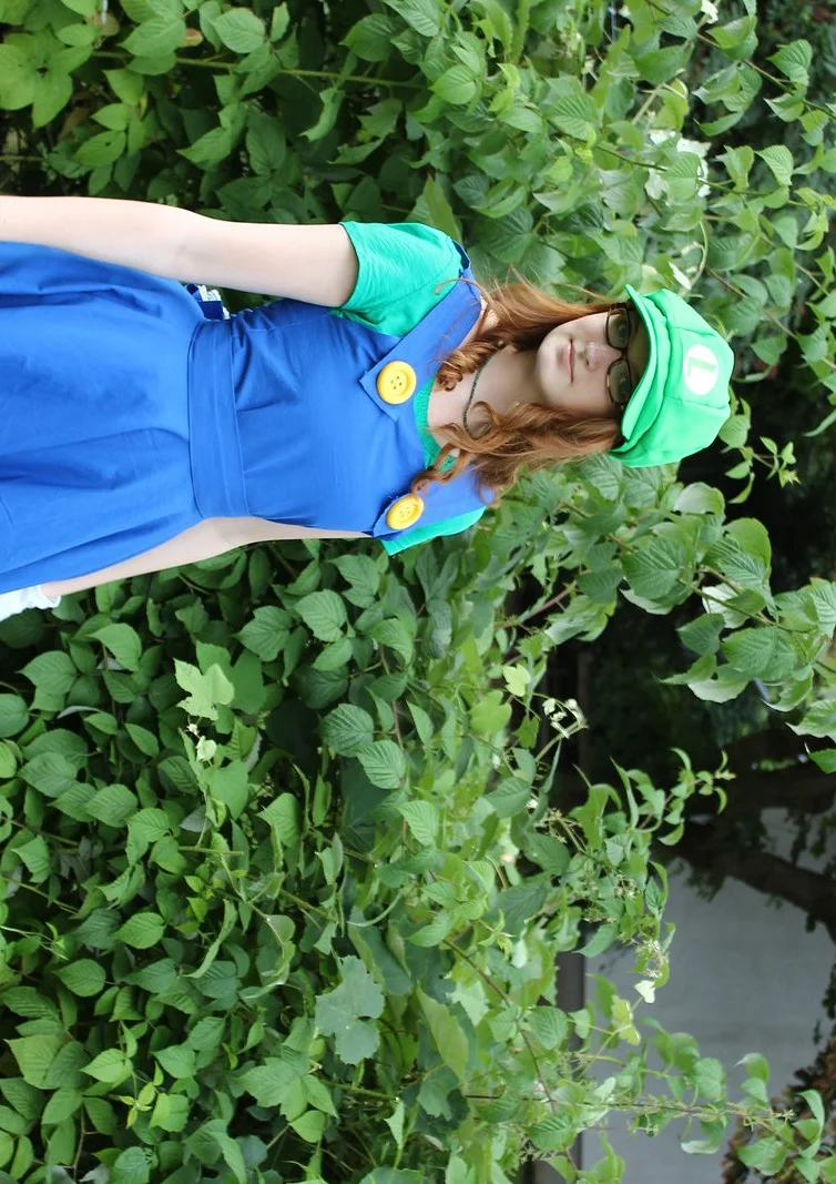 Cosplay-Cover: Luigi (female)