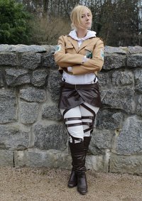 Cosplay-Cover: Annie Leonhardt