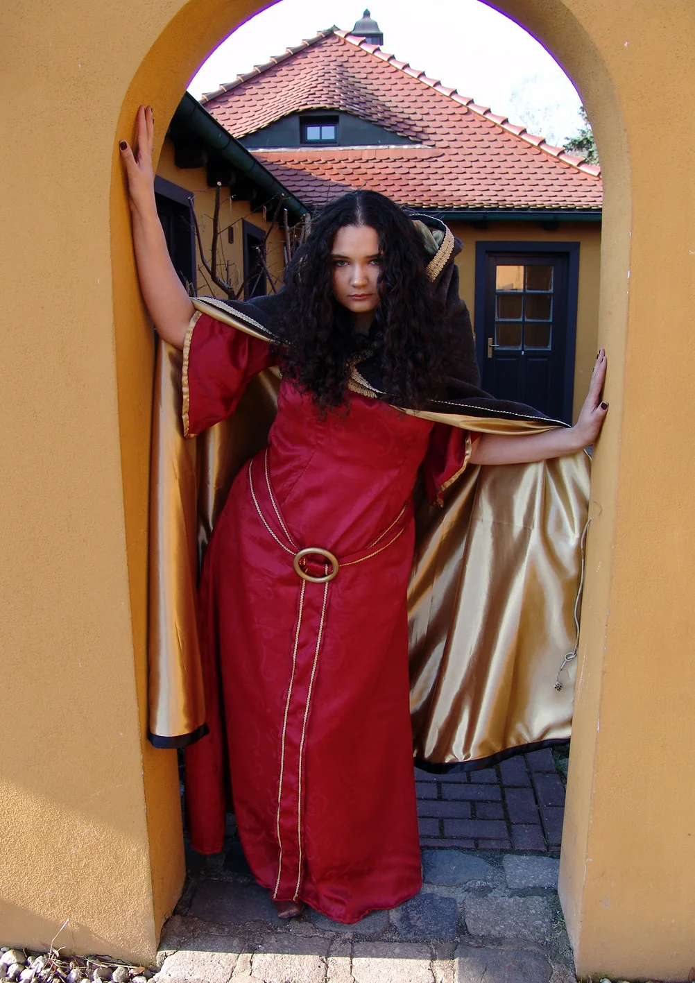 Cosplay-Cover: Mutter Gothel