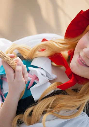 Cosplay-Cover: Rotkäppchen