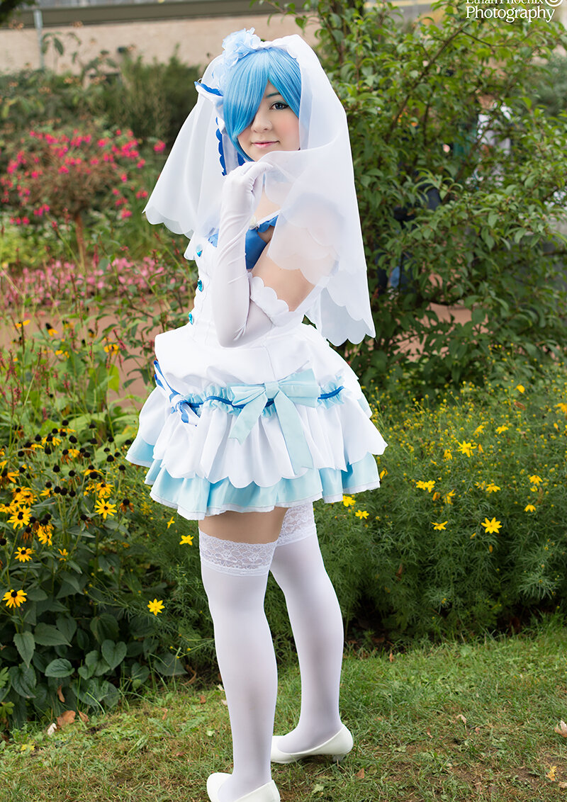 Cosplay-Cover: Rem [Wedding Dress]