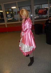 Cosplay-Cover: Poland ball gown