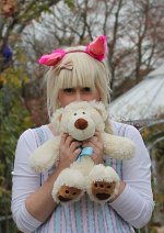 Cosplay-Cover: Blue Eyes > I love my Teddy more than you :3