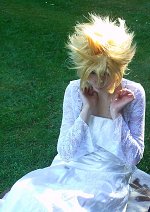 Cosplay-Cover: Cloud(ine) Brautkleid