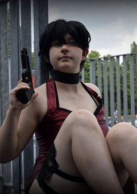 Cosplay-Cover: Ada Wong [RE4]