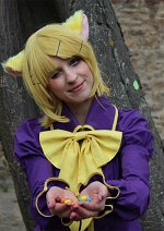 Cosplay-Cover: Rin Kagamine (Trick and Treat Mikuppa Concert)