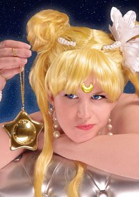Cosplay-Cover: Prinzessin Serenity (Animeversion)