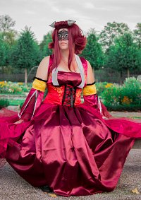 Cosplay-Cover: Akiza Ballkleid