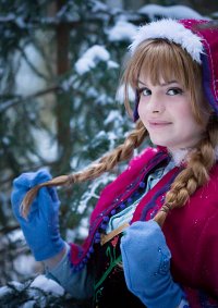 Cosplay-Cover: Anna von Arendelle