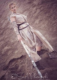 Cosplay-Cover: Rey